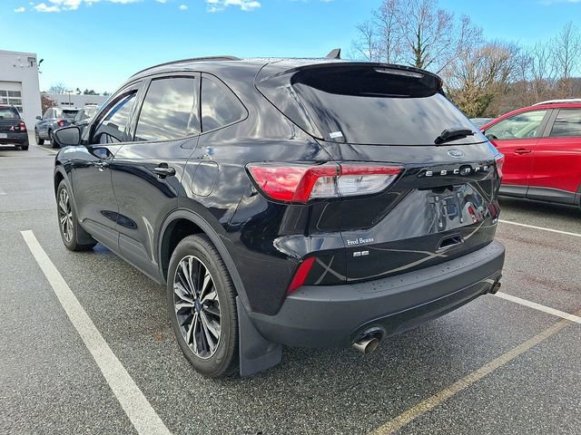 Certified 2022 Ford Escape SE w/ SE Sport Appearance Package image 7