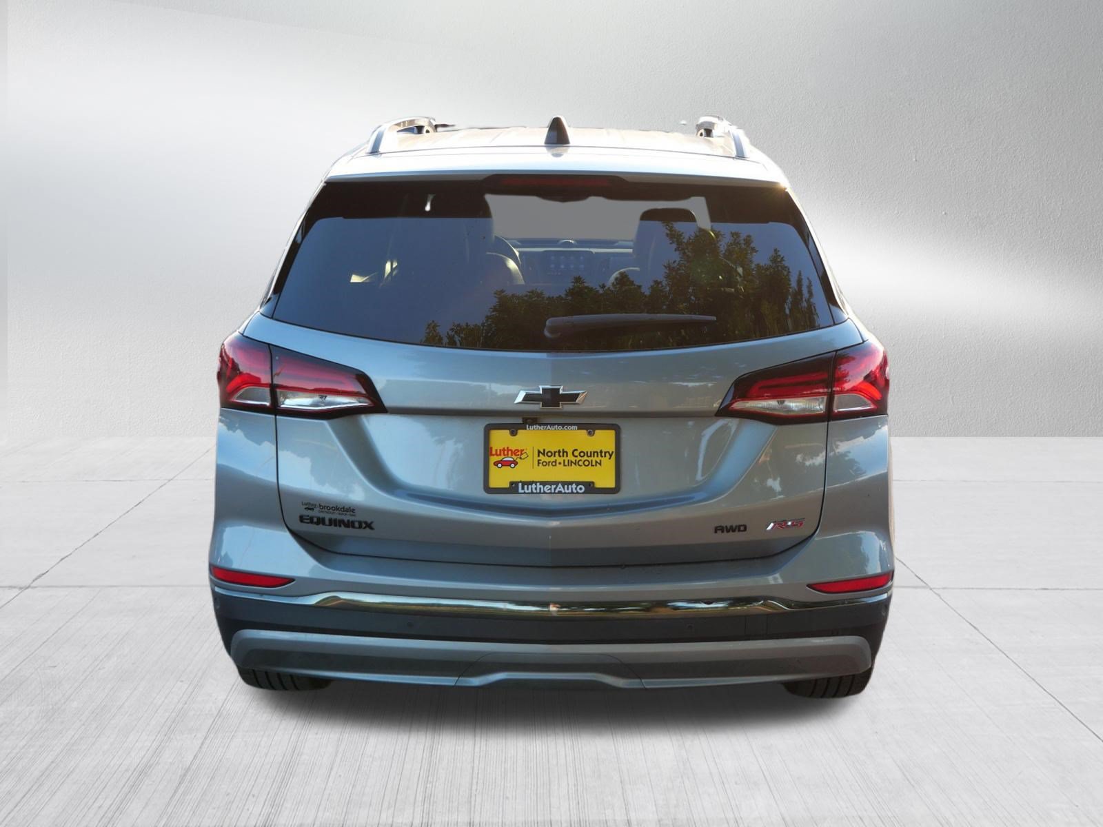 Used 2023 Chevrolet Equinox RS AWD/4WD image 6