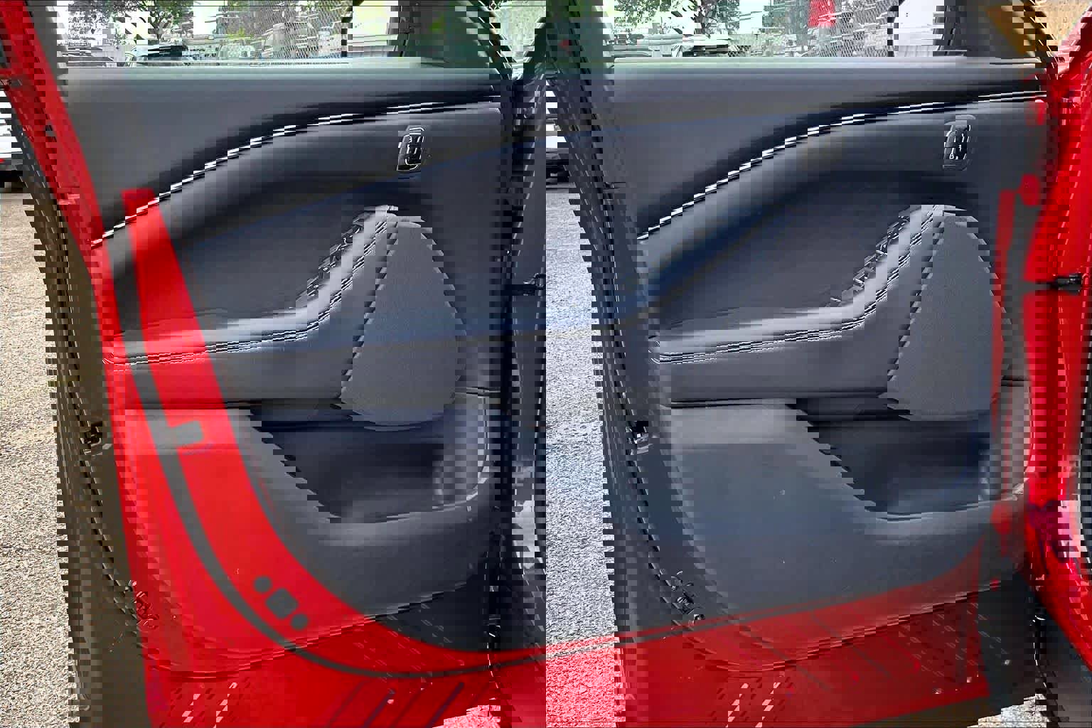 Certified 2021 Ford Mustang Mach-E Select w/ Comfort/Appearance Package image 23