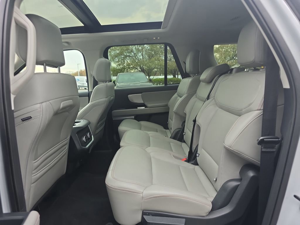 Certified 2025 Ford Expedition Max Active AWD/4WD image 42