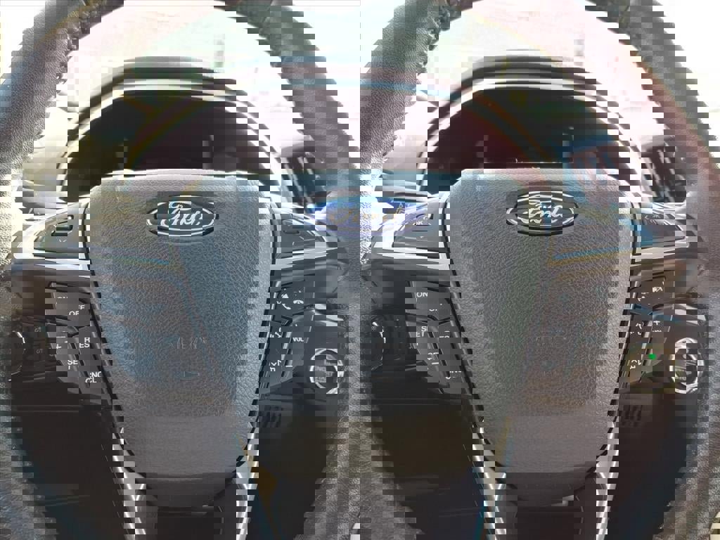 Certified 2019 Ford Edge SEL w/ Equipment Group 201A image 22