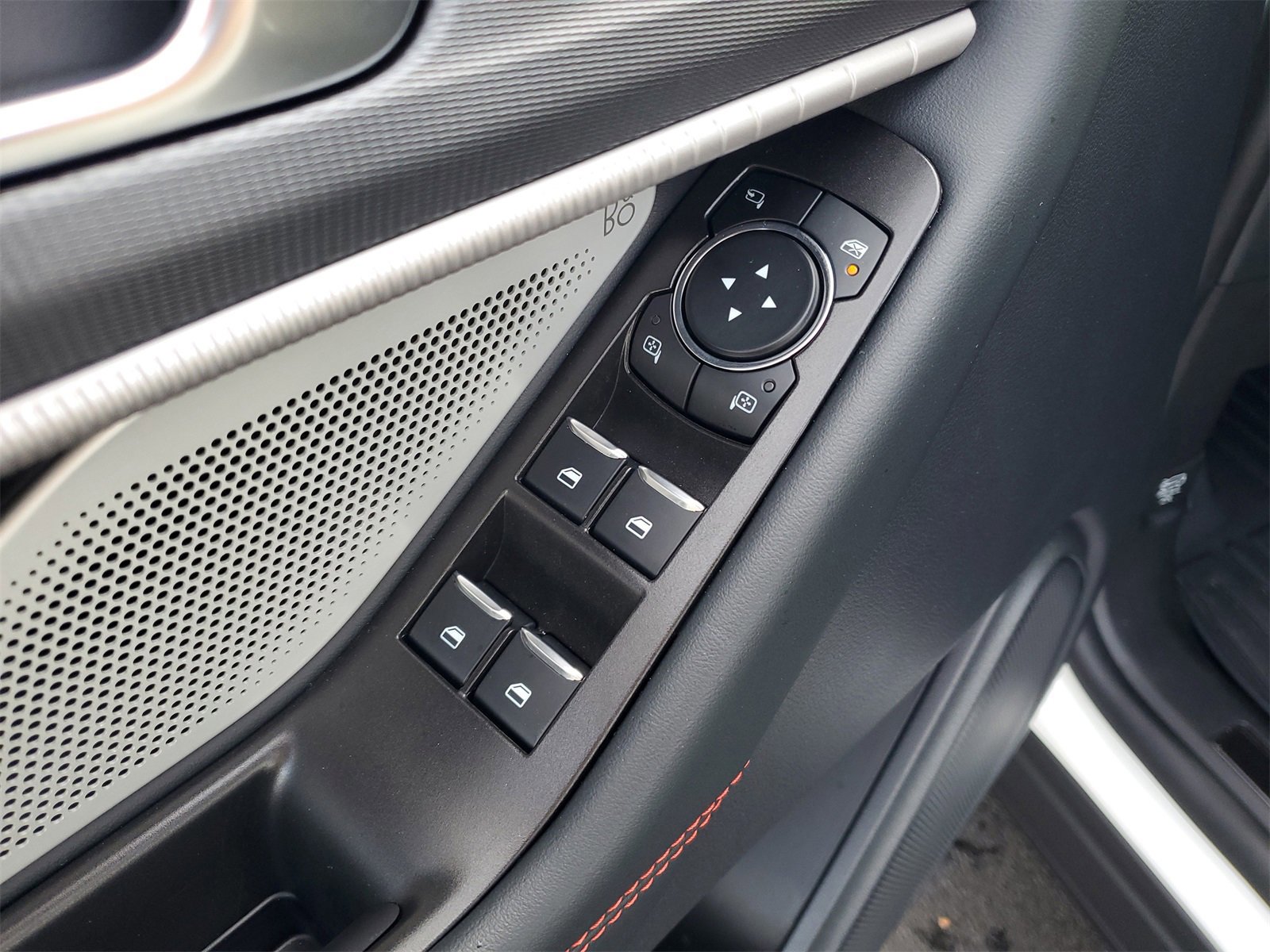 Certified 2025 Ford Explorer ST w/ Sun And Sound Package image 16