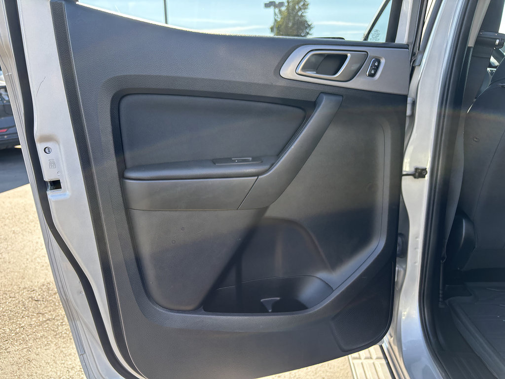 Certified 2019 Ford Ranger XLT w/ Equipment Group 302A Luxury AWD/4WD image 32
