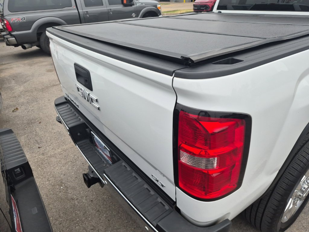 Used 2019 GMC Sierra 2500 SLT w/ Duramax Plus Package AWD/4WD image 23