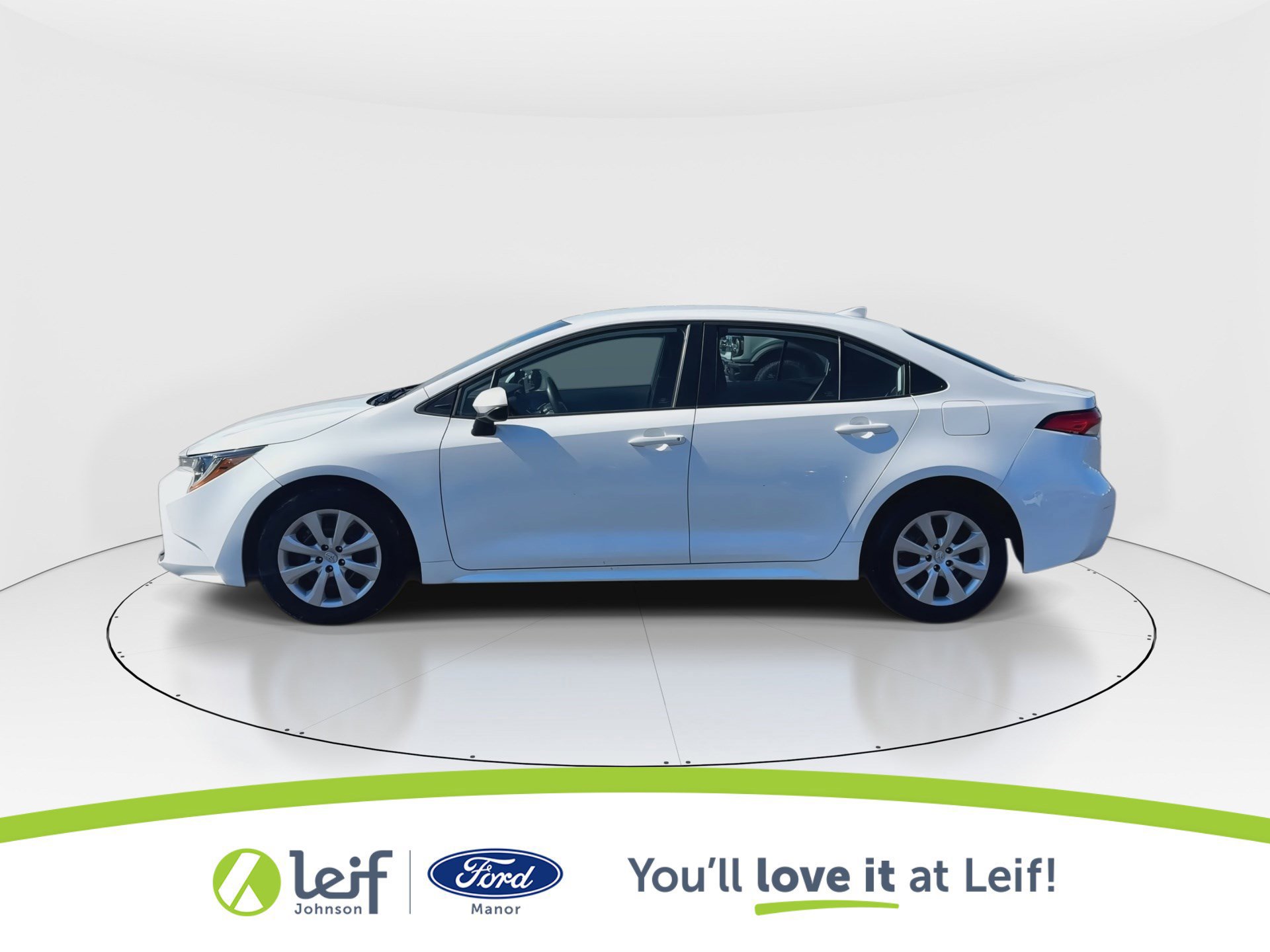 Used 2024 Toyota Corolla LE image 7