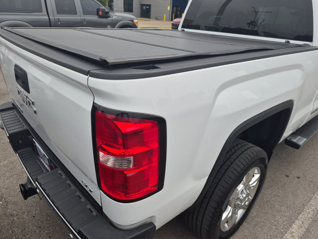 Used 2019 GMC Sierra 2500 SLT w/ Duramax Plus Package AWD/4WD image 24