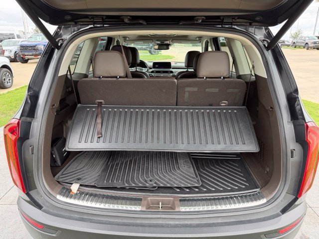 Used 2022 Kia Telluride SX w/ Nightfall Edition Package AWD/4WD image 9
