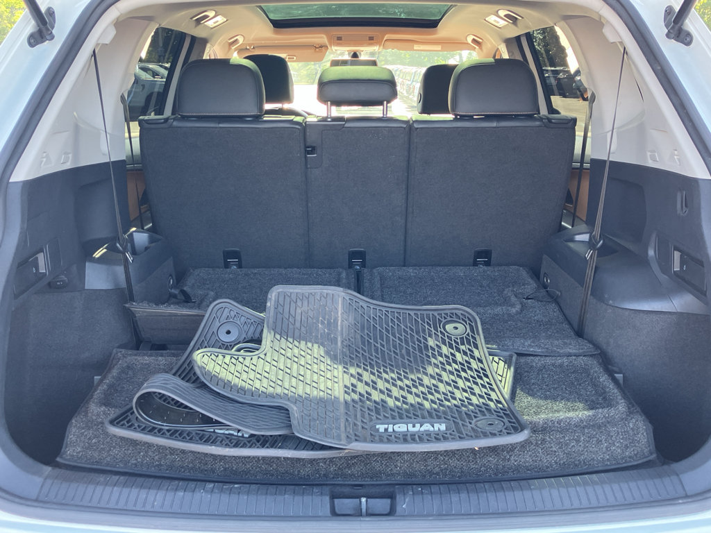 Used 2019 Volkswagen Tiguan SE AWD/4WD image 34