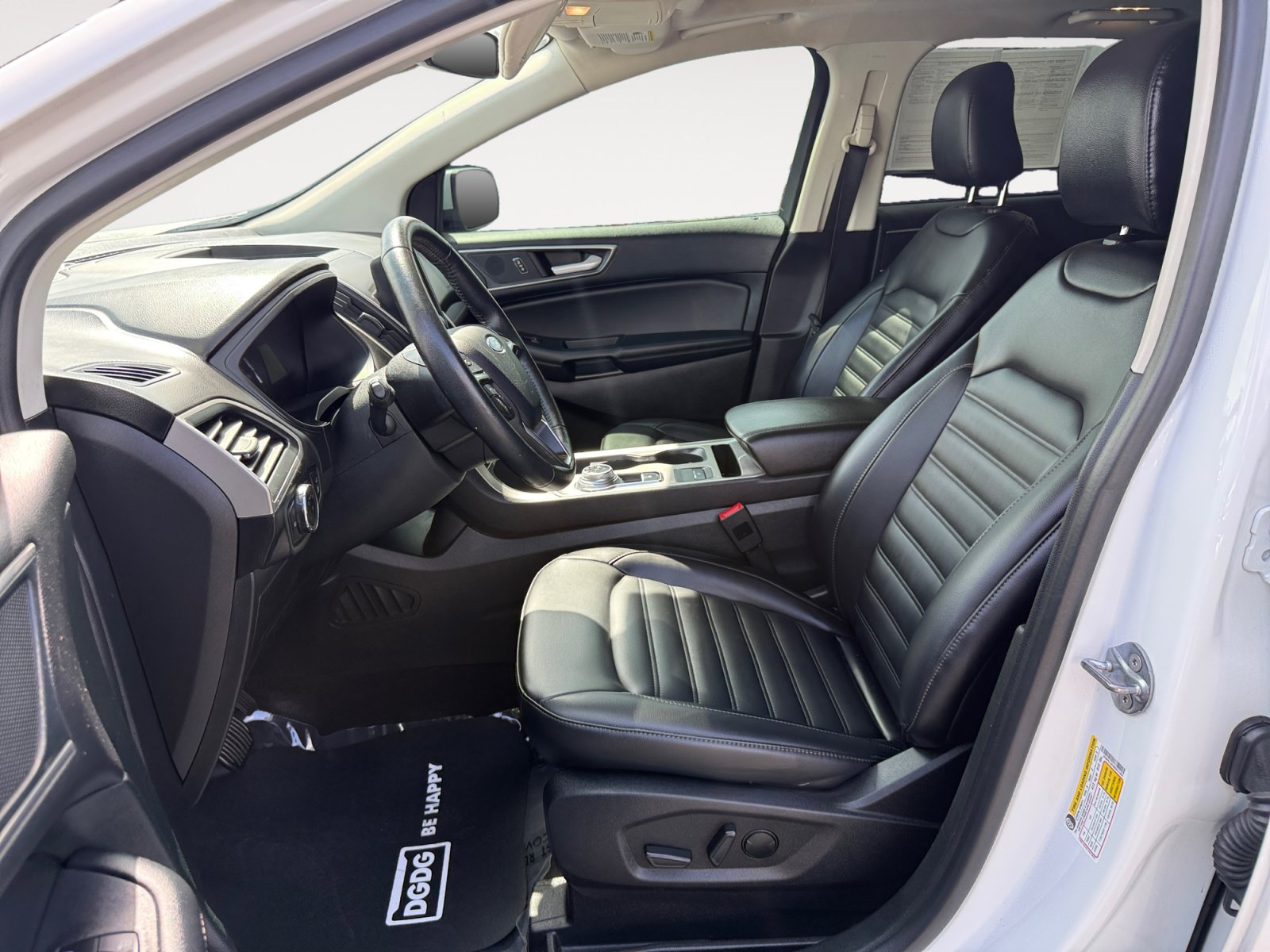 Certified 2024 Ford Edge SEL w/ Convenience Package AWD/4WD image 10