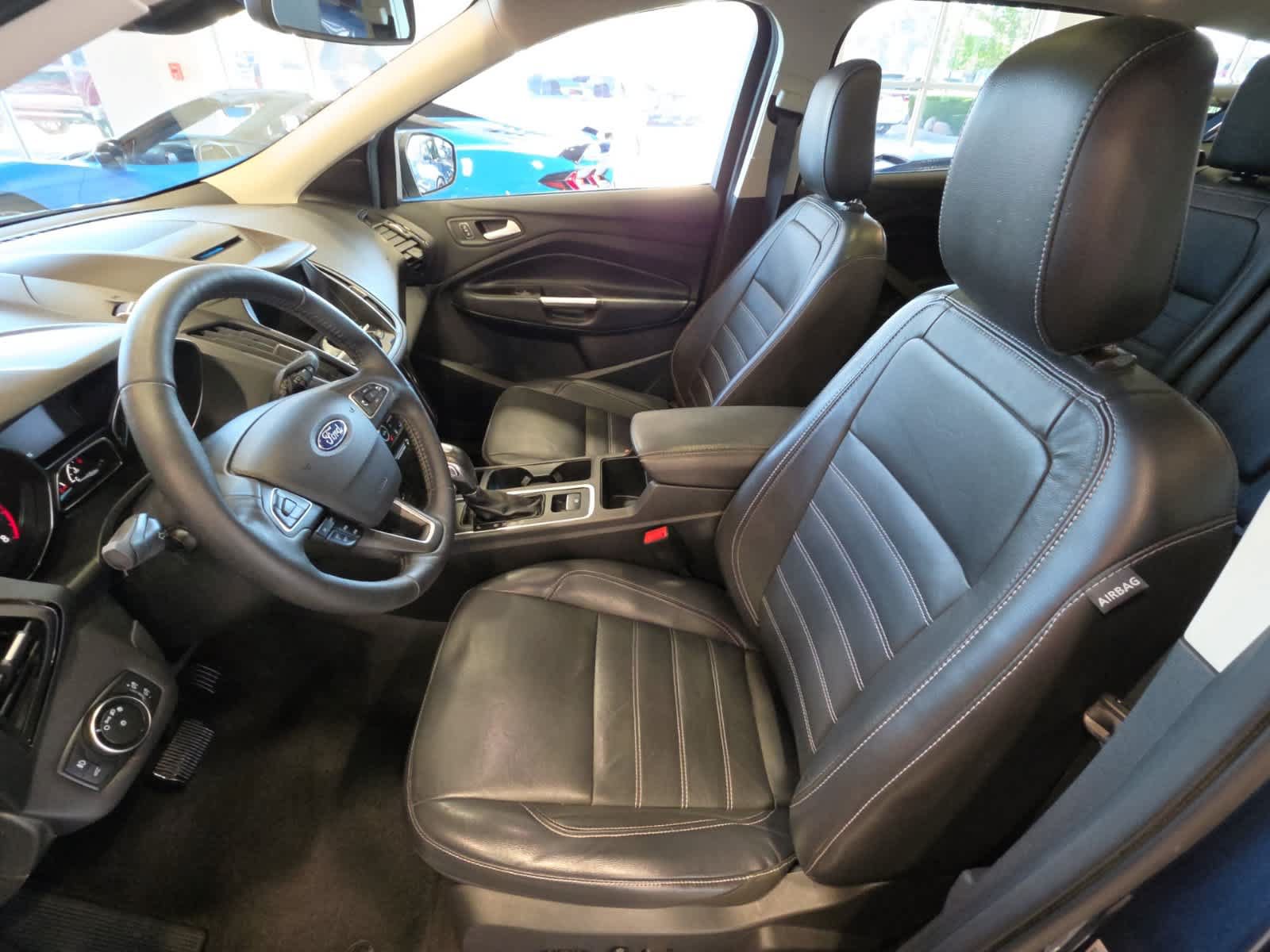 Certified 2018 Ford Escape Titanium AWD/4WD image 16