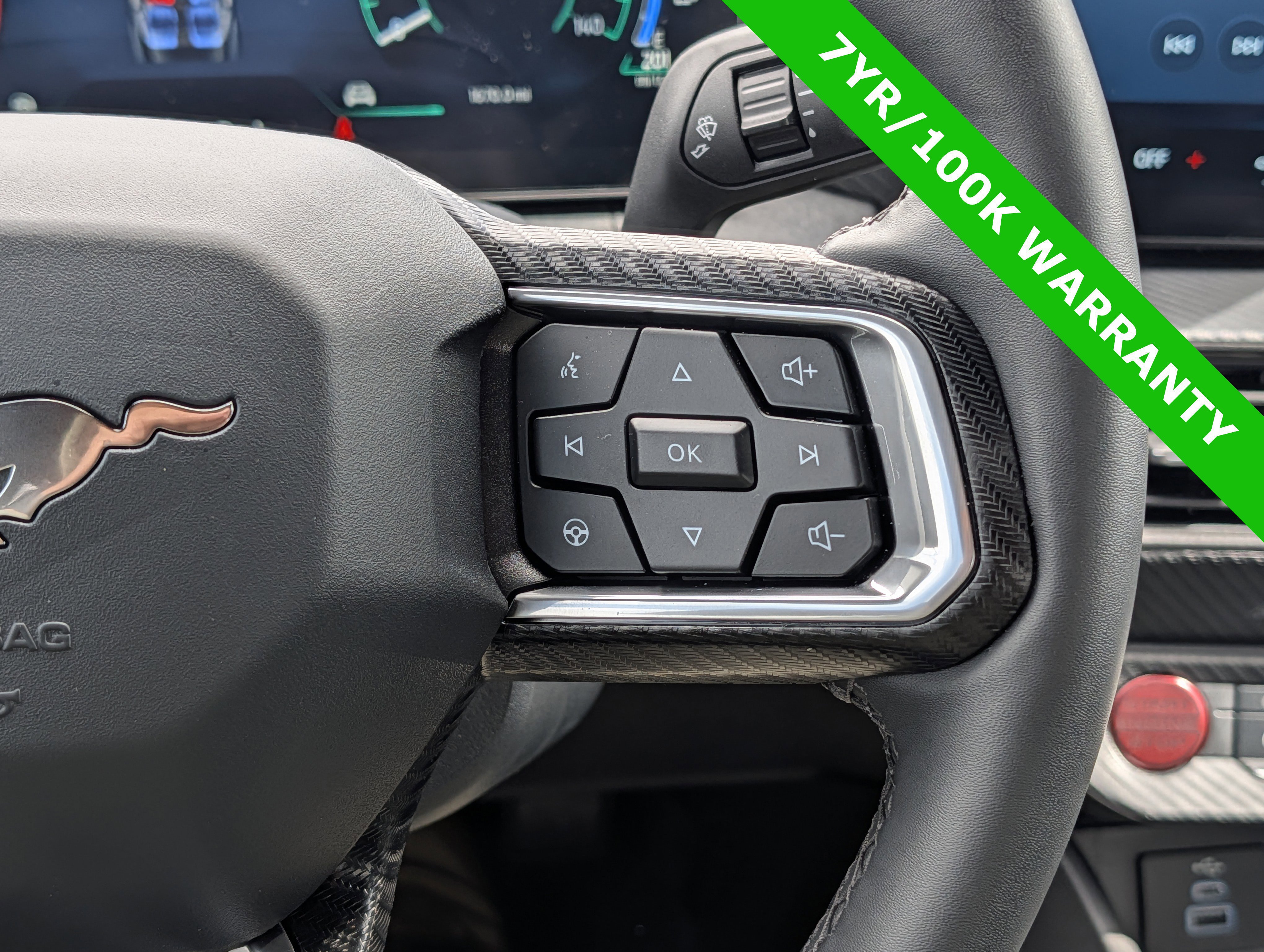 Certified 2025 Ford Mustang Coupe image 21