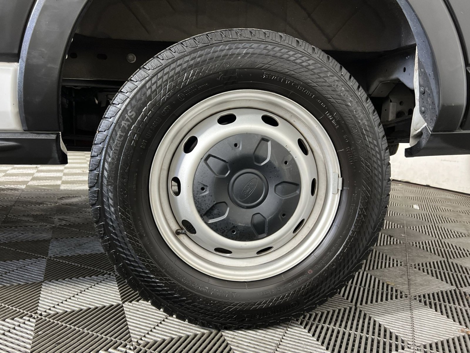 Certified 2024 Ford Transit 250 Low Roof image 12