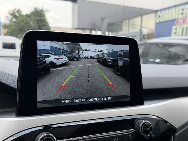 Certified 2022 Ford Escape SEL AWD/4WD image 29