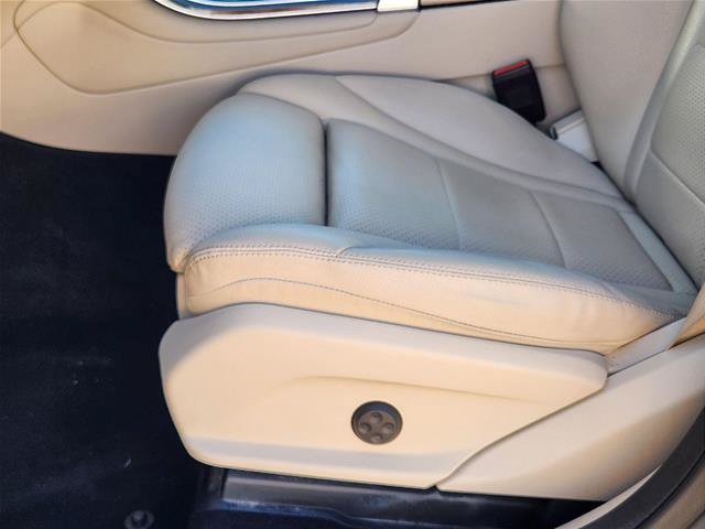 Used 2022 Mercedes-Benz GLC 300 4MATIC image 24