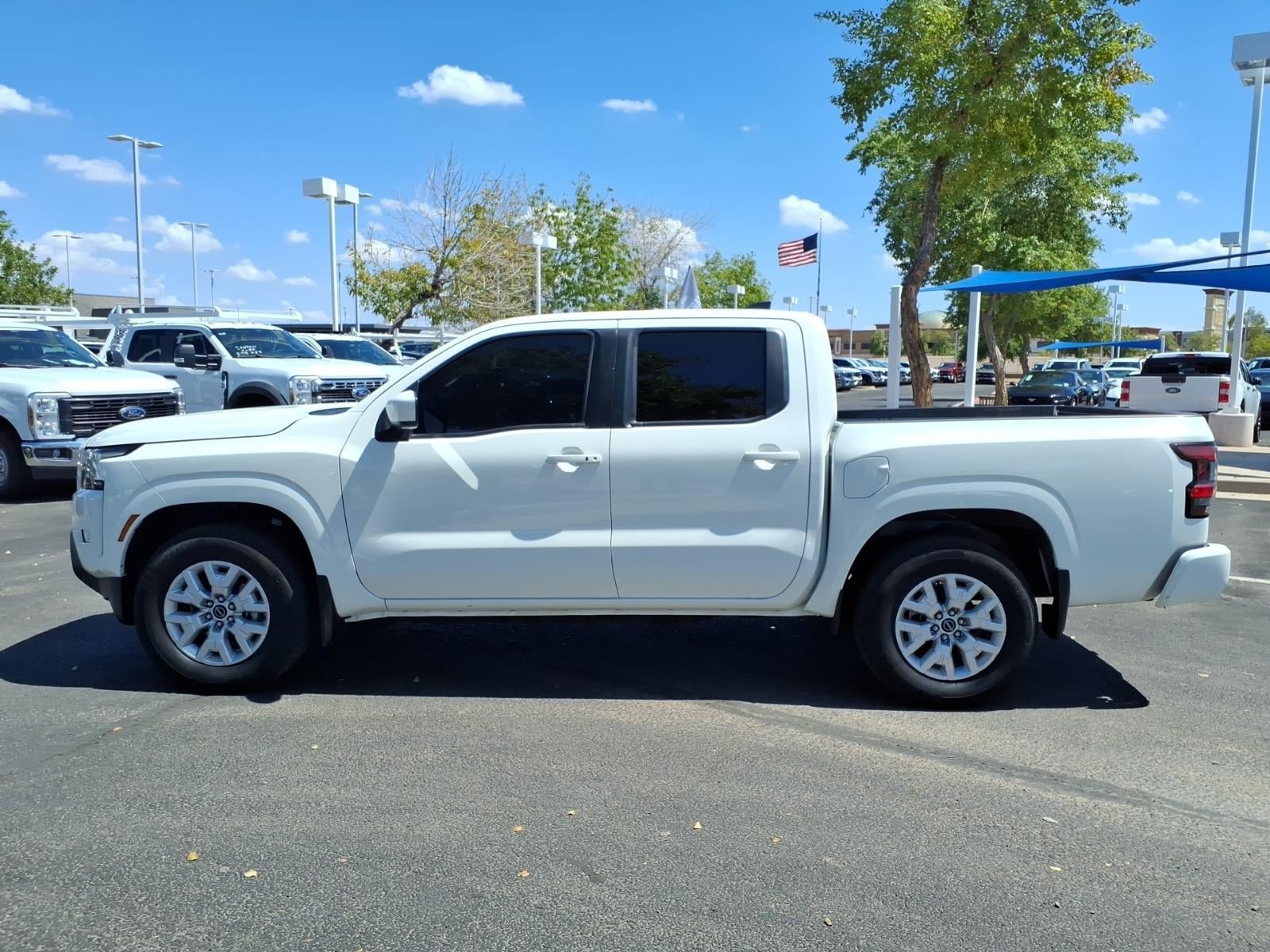 Used 2024 Nissan Frontier SV w/ SV Convenience Package RWD image 7