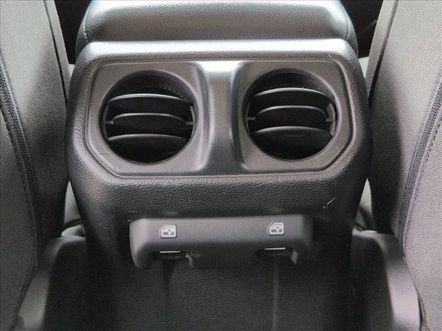 Used 2020 Jeep Wrangler Unlimited Sport S AWD/4WD image 16