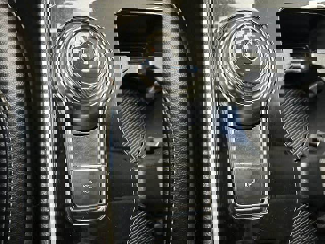 Certified 2020 Ford Edge SEL w/ Convenience Package image 27