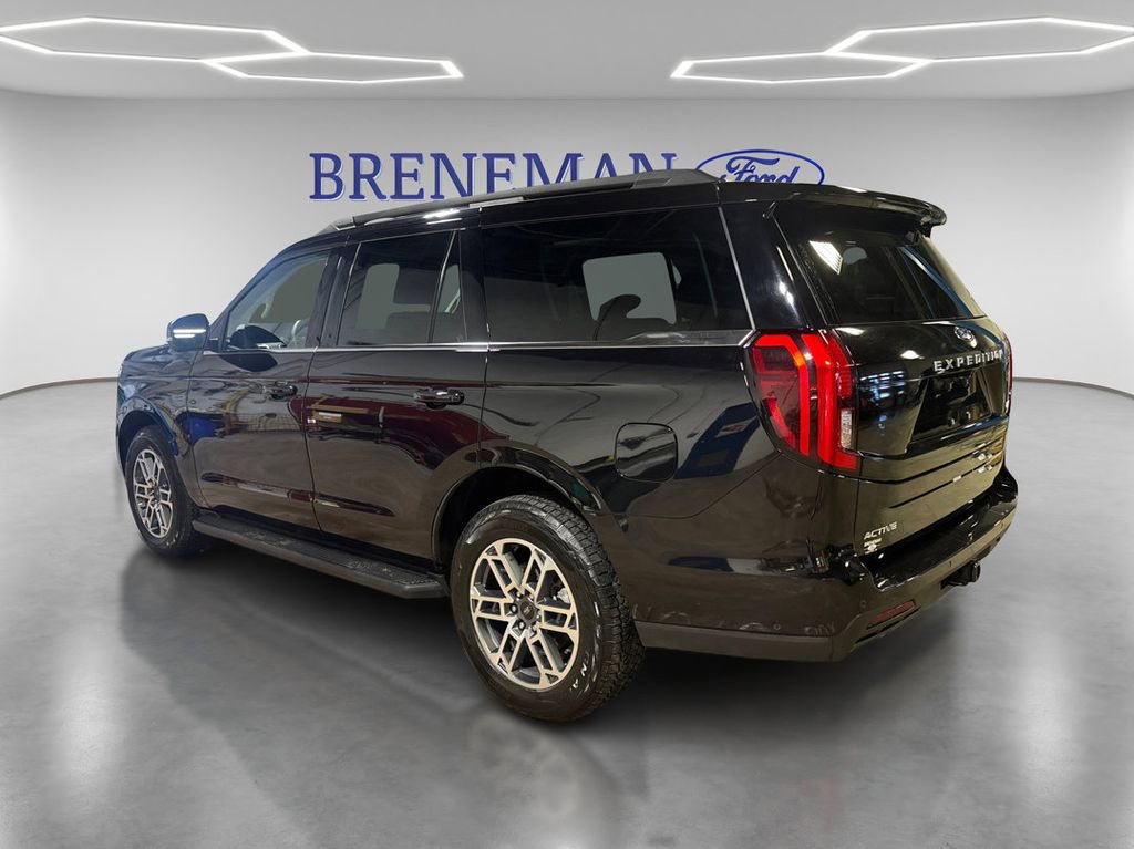 Certified 2025 Ford Expedition Active AWD/4WD image 7