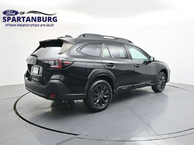 Used 2023 Subaru Outback Onyx Edition AWD/4WD image 7