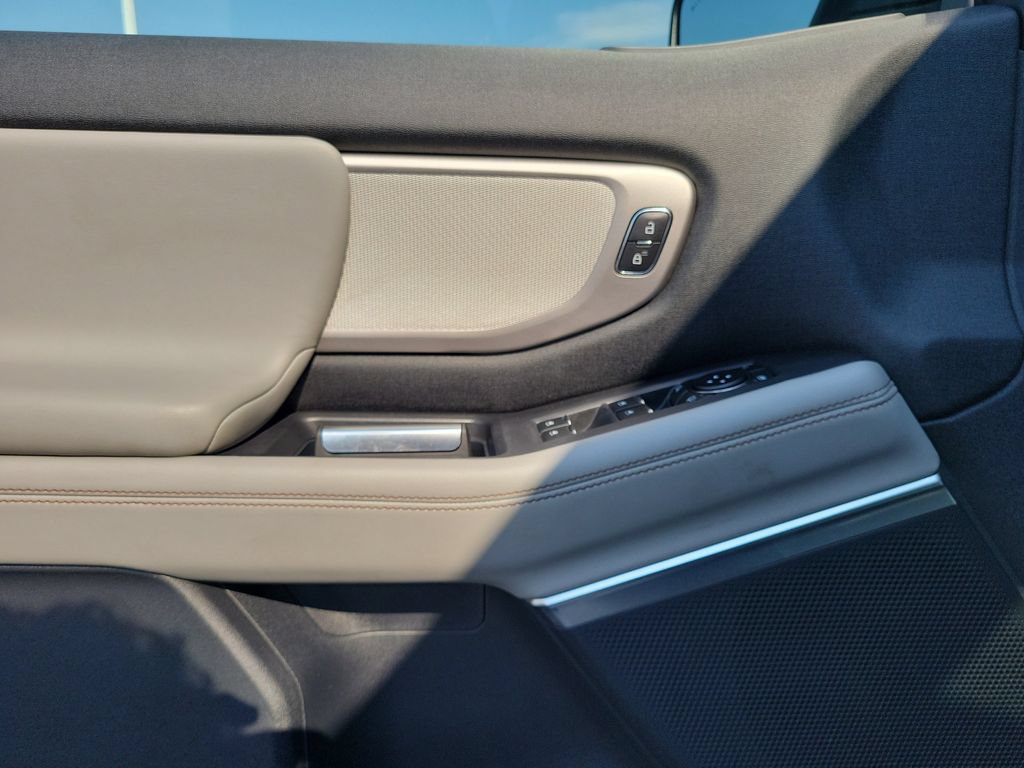 Certified 2025 Ford Expedition Max Active AWD/4WD image 20