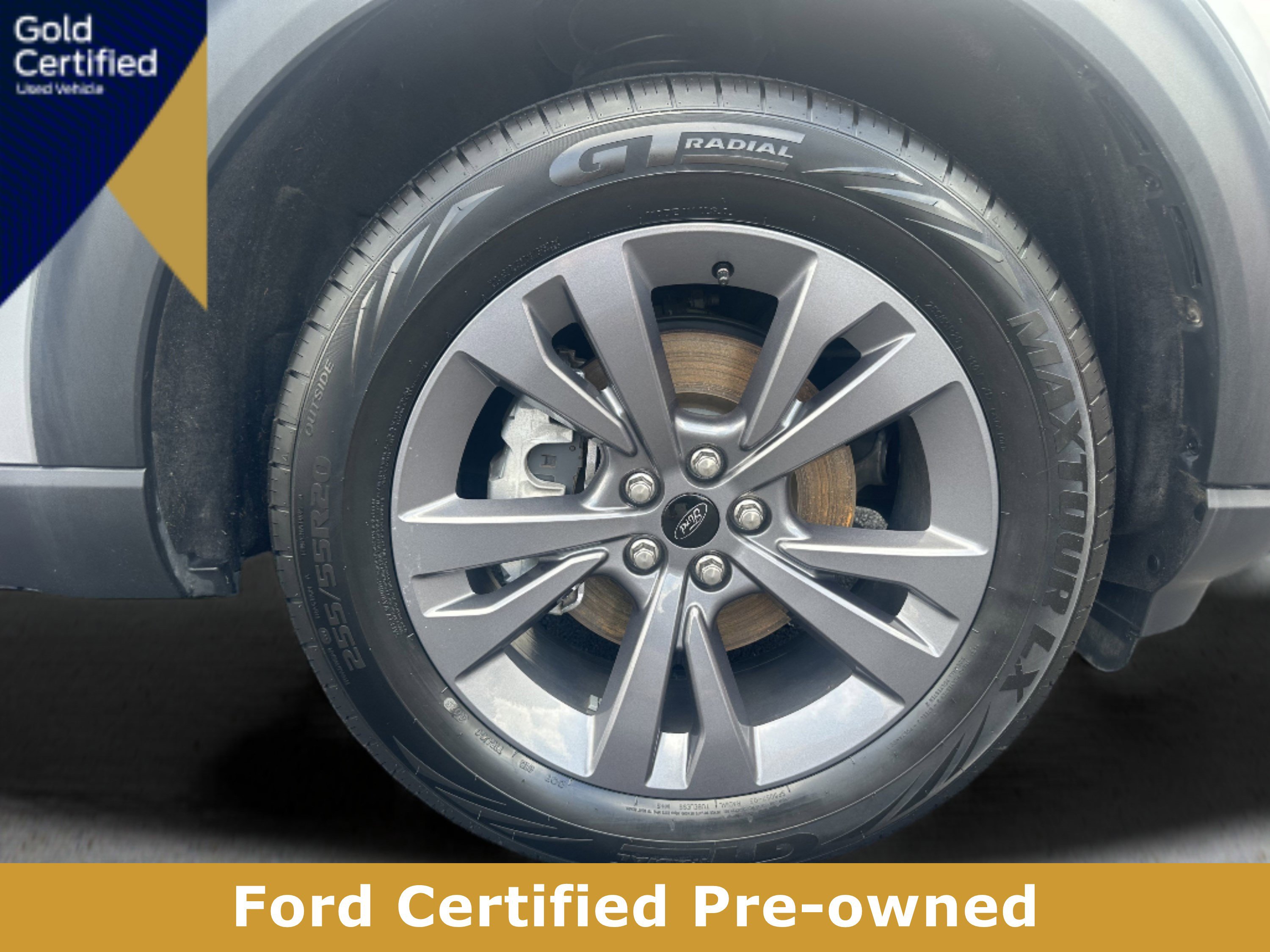 Certified 2023 Ford Explorer XLT w/ Equipment Group 202A AWD/4WD image 8