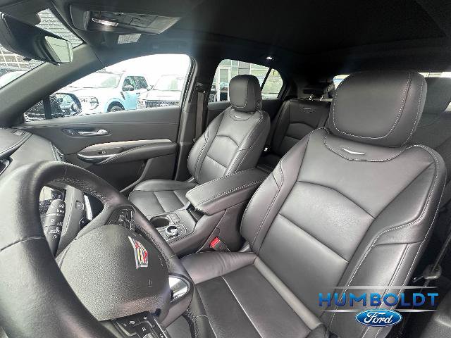 Used 2022 Cadillac XT4 Premium Luxury w/ Enhanced Visibility Package AWD/4WD image 15