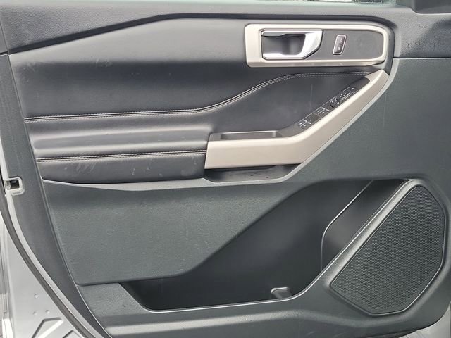 Certified 2024 Ford Explorer XLT w/ Equipment Group 202A image 26