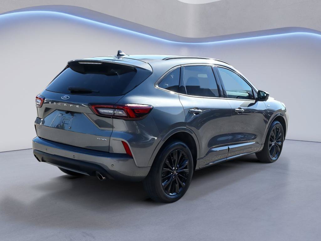 Certified 2023 Ford Escape ST-Line Elite AWD/4WD image 8
