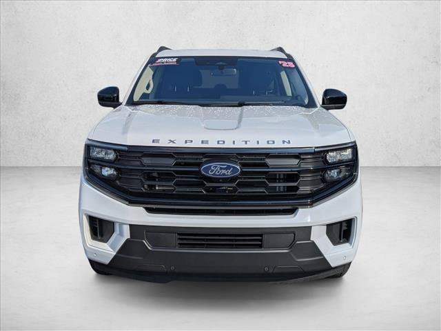 Certified 2025 Ford Expedition Max Active RWD image 2