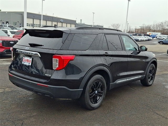Certified 2023 Ford Explorer XLT image 4