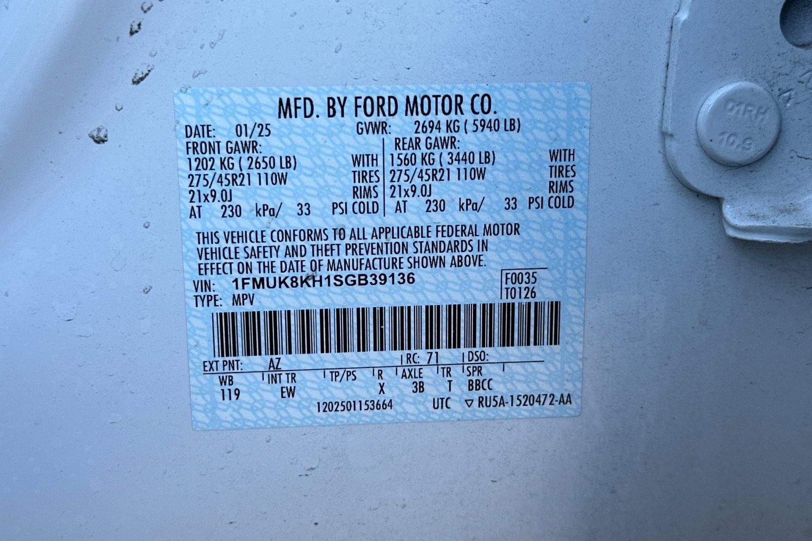 Certified 2025 Ford Explorer ST-Line w/ ST-Line Street Pack image 35