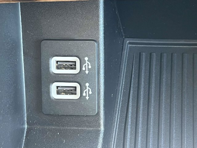 Certified 2020 Ford F150 Lariat RWD image 30