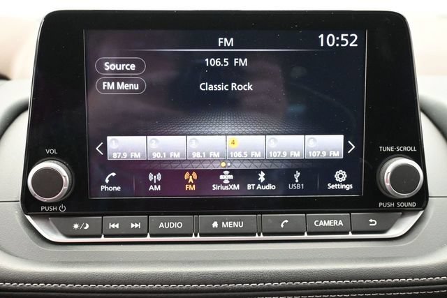 Used 2023 Nissan Rogue SV FWD image 19