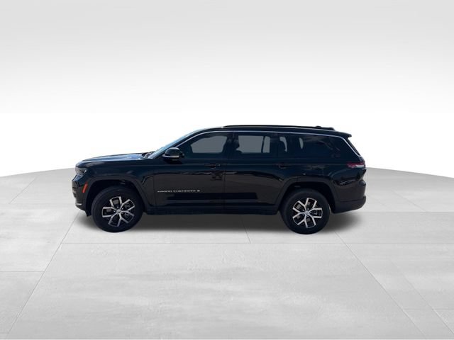 Used 2025 Jeep Grand Cherokee L Limited AWD/4WD image 3