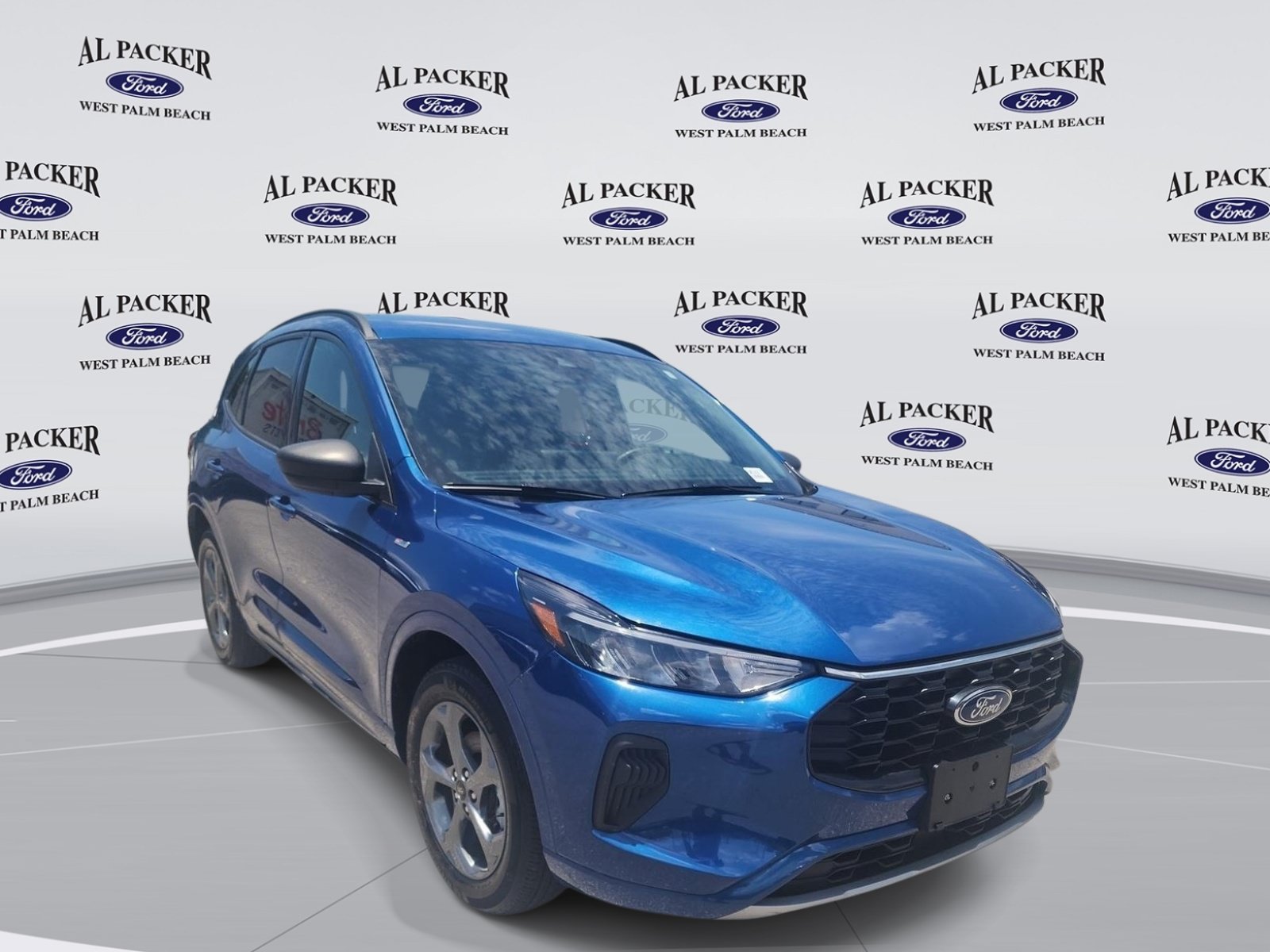 Certified 2023 Ford Escape ST-Line w/ Tech Pack #1 AWD/4WD image 7