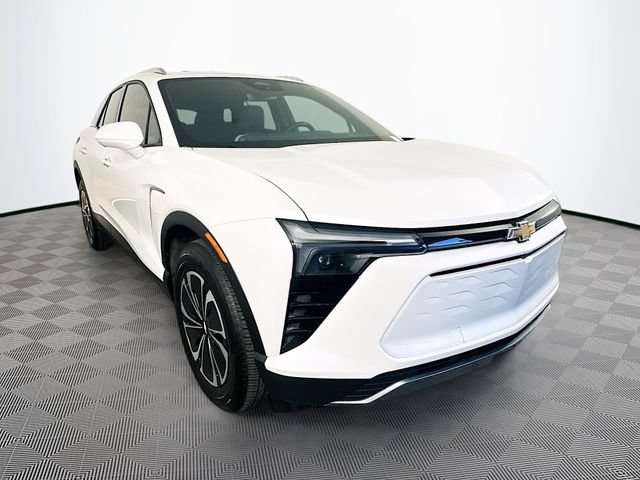 Used 2024 Chevrolet Blazer EV LT AWD/4WD image 4