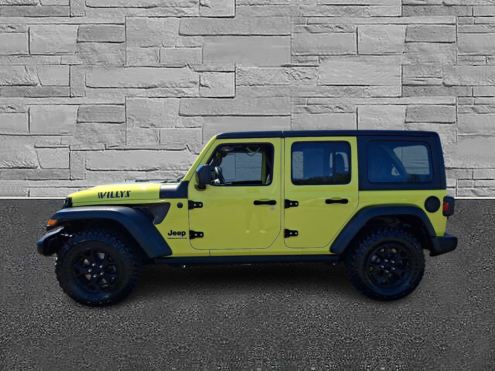 Used 2023 Jeep Wrangler Willys AWD/4WD image 6