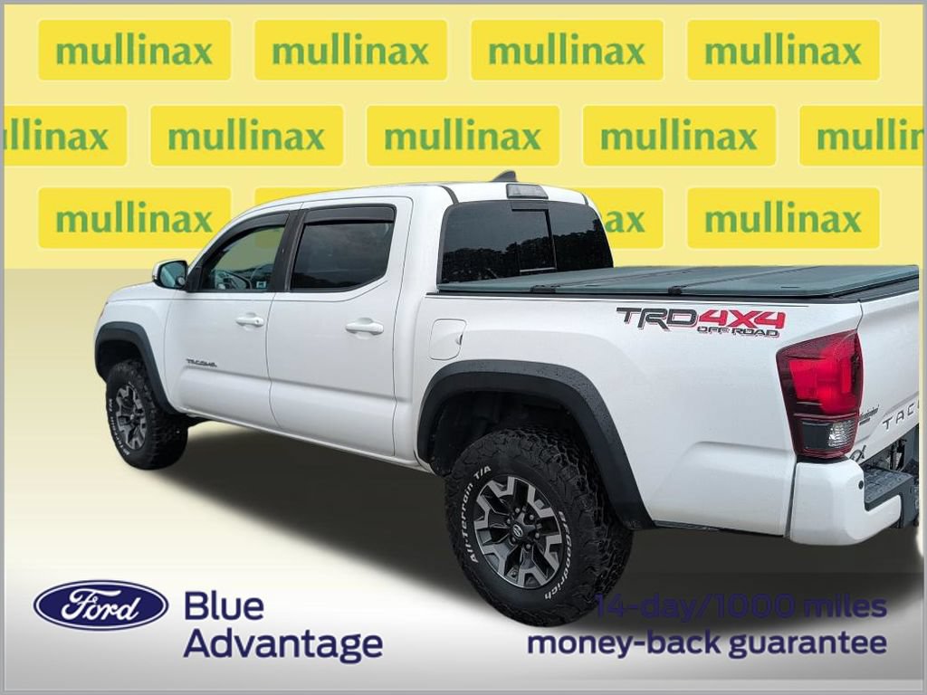 Used 2019 Toyota Tacoma TRD Off-Road w/ TRD Premium Off Road Package AWD/4WD image 3