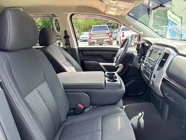 Used 2019 Nissan Titan SV RWD image 28