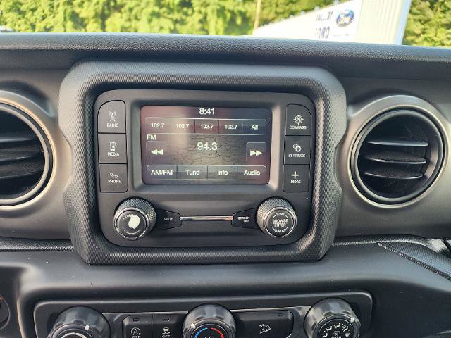 Used 2019 Jeep Wrangler Sport AWD/4WD image 13