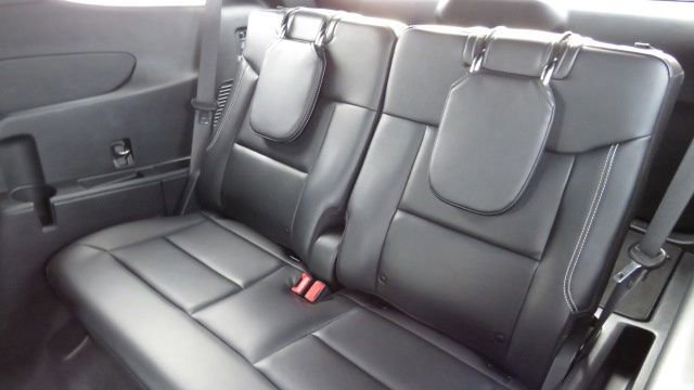 Certified 2022 Ford Explorer ST w/ Equipment Group 401A image 18