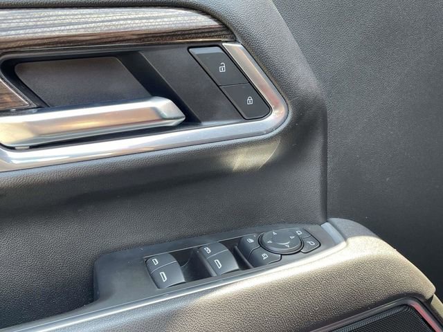 Used 2025 Chevrolet Silverado 3500 LT w/ Convenience Package AWD/4WD image 16