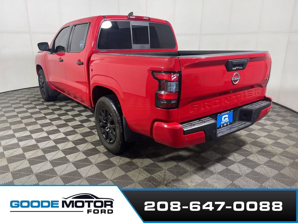 Used 2022 Nissan Frontier SV w/ Technology Package image 3