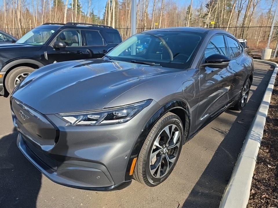 Certified 2023 Ford Mustang Mach-E Premium image 1