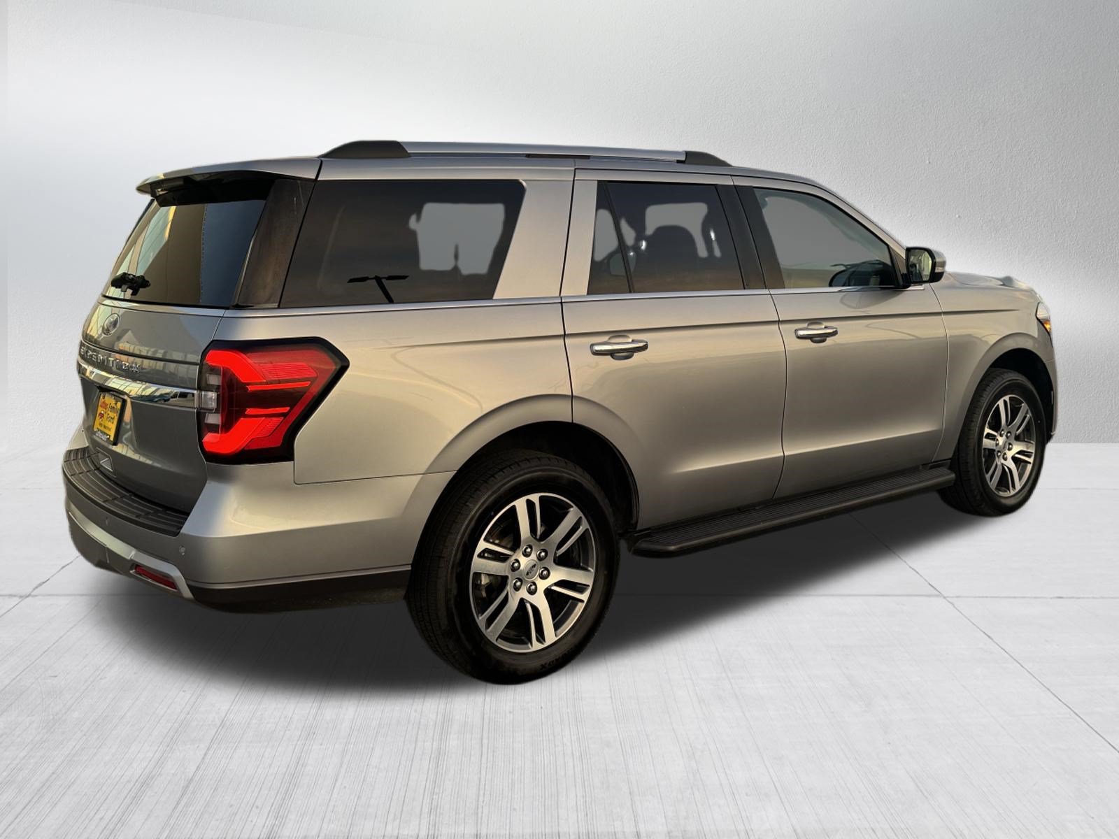 Certified 2024 Ford Expedition Limited AWD/4WD image 7