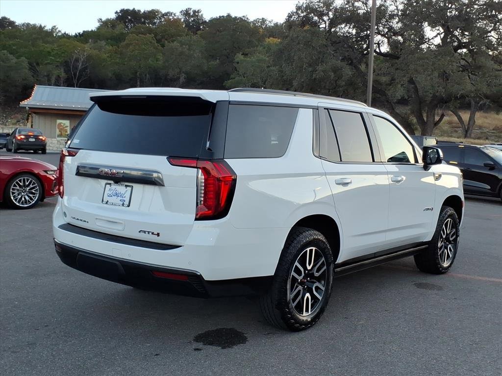 Used 2024 GMC Yukon AT4 w/ AT4 Premium Plus Package image 4