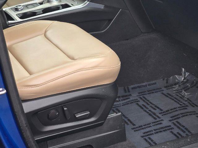Certified 2023 Ford Explorer XLT w/ Equipment Group 202A image 8