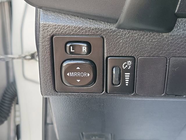 Used 2017 Toyota Corolla LE w/ LE Premium Package image 27