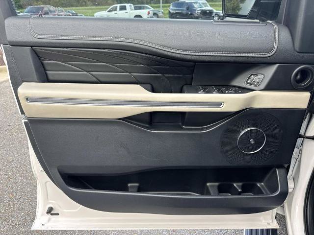 Certified 2019 Ford Expedition Platinum RWD image 19