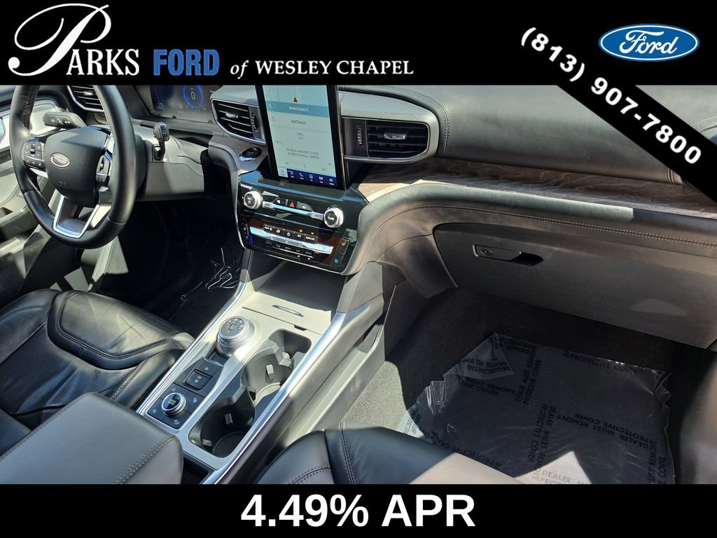 Certified 2022 Ford Explorer Platinum w/ Equipment Group 601A AWD/4WD image 11